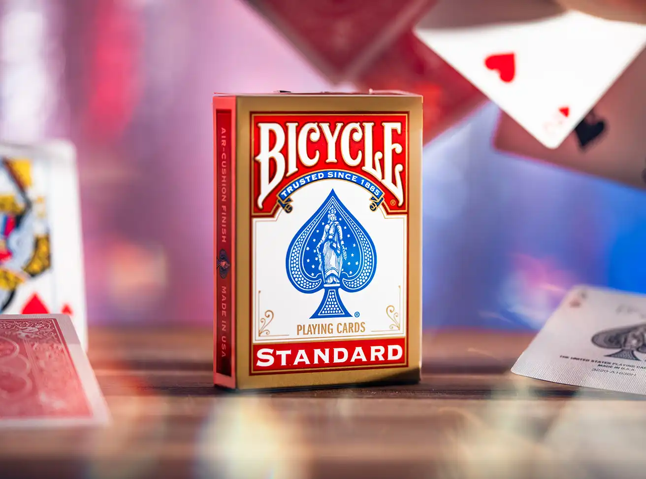 Zaubern lernen mit Spielkarten vom Profi